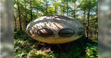 日本深山驚見「廢棄UFO」 攝影師大膽潛入揭密