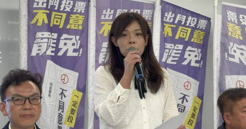 新竹市長高虹安、鄭正鈐在反罷免雙雙過關後，聯袂感謝民眾支持（圖／報系資料照）