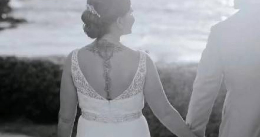 美國一名女子健康狀況惡化，卻發現始作俑者是自己的老公。（圖／翻攝自Kelly Sutliff IG）