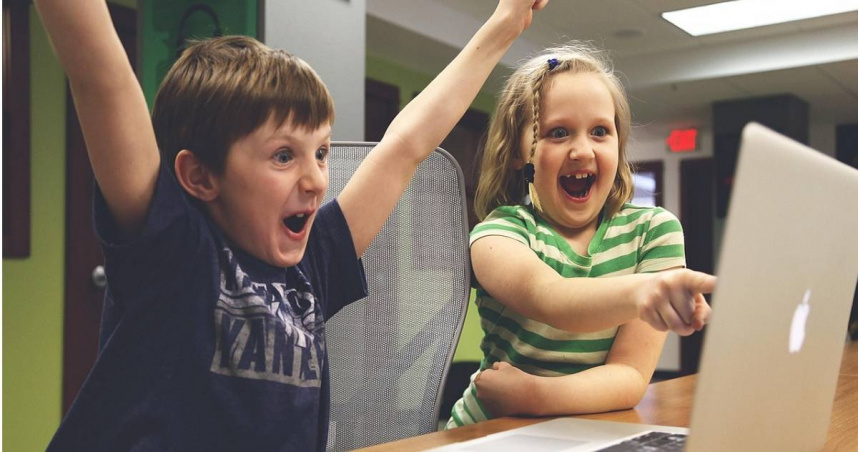 紫微斗數老師姚本軍指出，龍德星將在下半年帶來轉機、貴人、轉化、逢凶化吉的力量。（示意圖／翻攝pixabay）