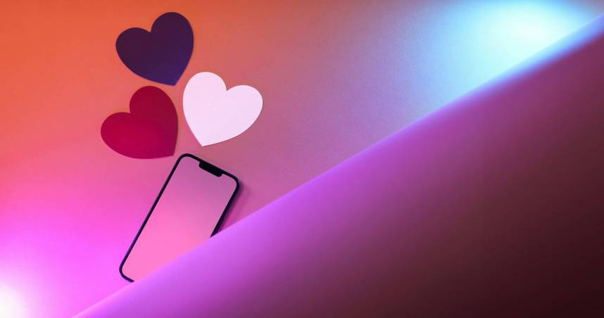 女子被網戀男友感情詐騙，淪為詐團人頭戶挨告。（示意圖／翻攝自Unsplash）