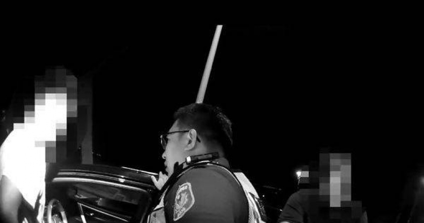 紐約COMEX貴金屬市場本周走勢強勁，白銀逼近40美元大關。（圖／unsplash）