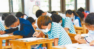 國中會考今放榜 專家分析建中、北一女落點