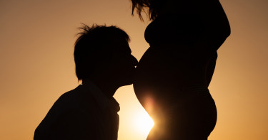 為等「公主命時辰」!孕婦「羊水流乾」堅持不生下場曝光...