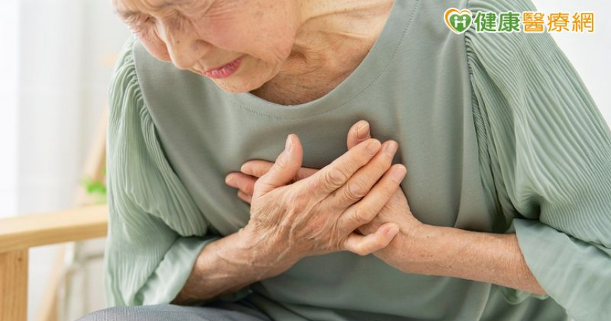 高齡婦人突胸痛竟是主動脈瘤破裂　醫揭「誘發原因」