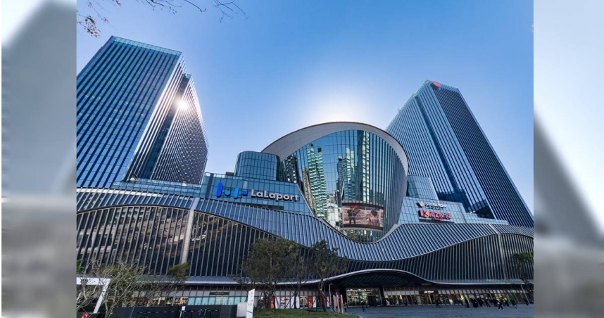 一名網友在PTT上發文，好奇南港LaLaport會不會步上京華城的後塵，漸漸變沒落呢？（示意圖／報系資料照）