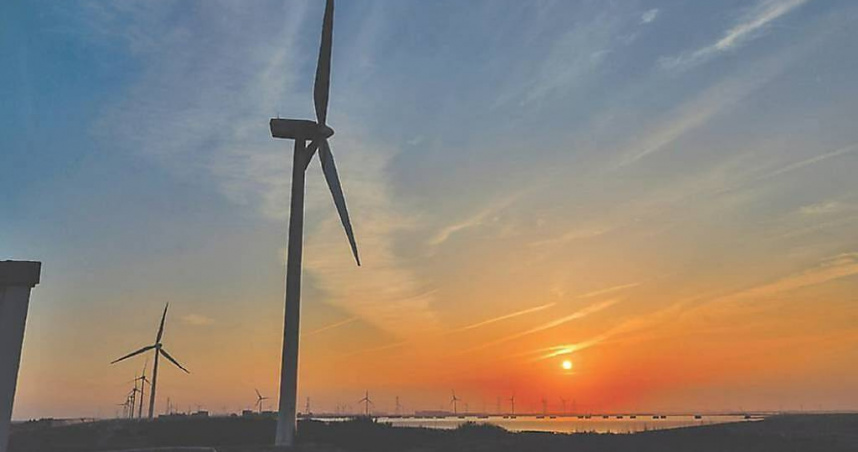 台積電董事長魏哲家一句「綠電有多少買多少」，炒熱綠電交易話題。（圖／報系資料照）