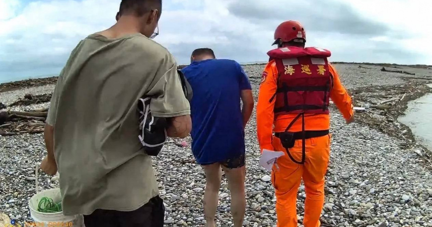 2男子在鳳凰颱風期間到出海口釣魚，岸巡隊人員發現後開立舉發單，並將函送縣府裁處。（圖／翻攝畫面）