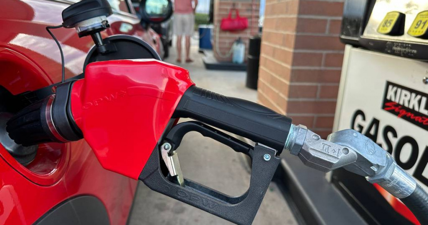 好市多（Costco）將開設首座「獨立加油站」，地點位於距離美國洛杉磯約49英里的米申維耶霍（Mission Viejo）。（示意圖／達志／美聯社）