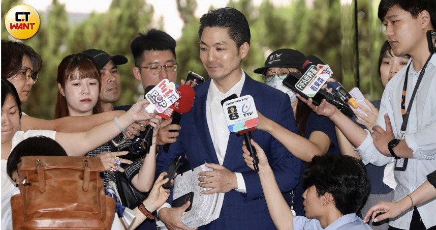 台北市長蔣萬安表示，樂見兩隻小貓熊即將抵台，期待未來透過動物交流深化保育與生命教育推廣。（圖／方萬民攝）