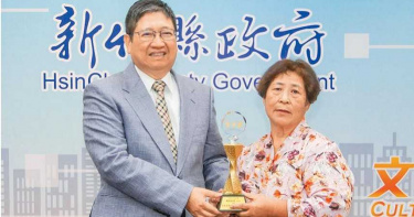 20年風雨無阻!70歲嬤無私奉獻 守護學童安全