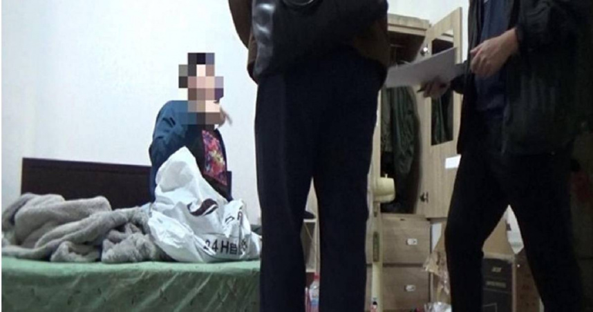 桃園市一名23歲王姓男子沉迷觀看成人平台，為了抖內成人美女直播主不惜從事網路詐騙。（圖／警方提供）