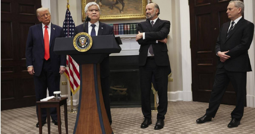 台積電將再投資至少1000億美元，再興建3間先進的晶圓廠、2間封裝廠等。（圖／達志／美聯社）