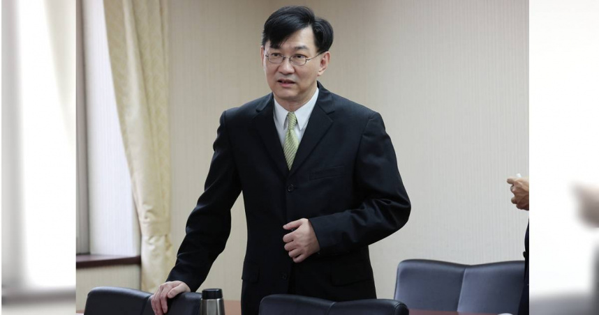 內政部次長董建宏27日前往立法院出席「住宅法修法系列」公聽會。（圖／中國時報姚志平攝）