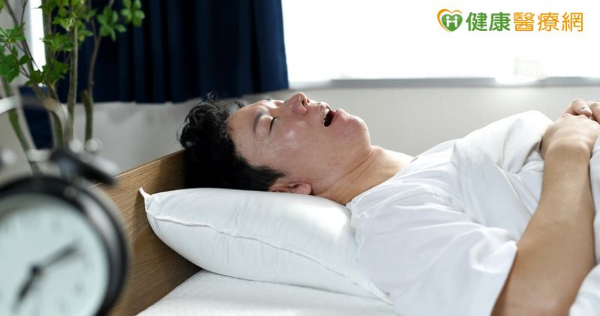 高血壓一直控制不好？　醫曝：當心可能是「睡覺打呼」惹禍