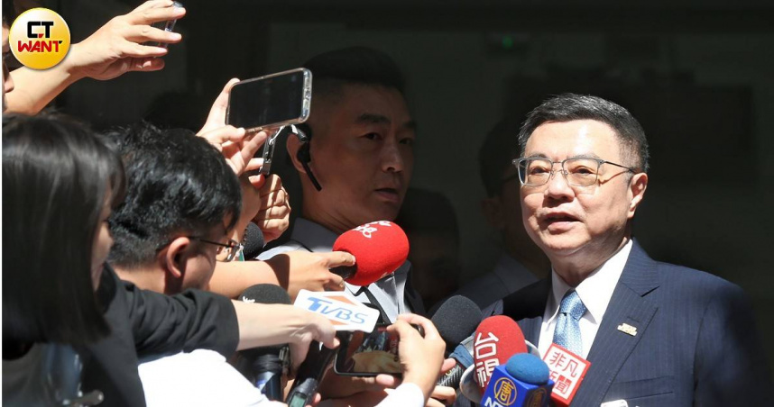 行政院長卓榮泰2日針對NCC委員名單做說明。（圖／趙世勳攝）