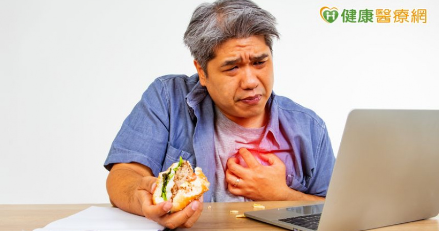 吃降血脂藥會傷肝、傷腎？　醫師解析常見用藥副作用！