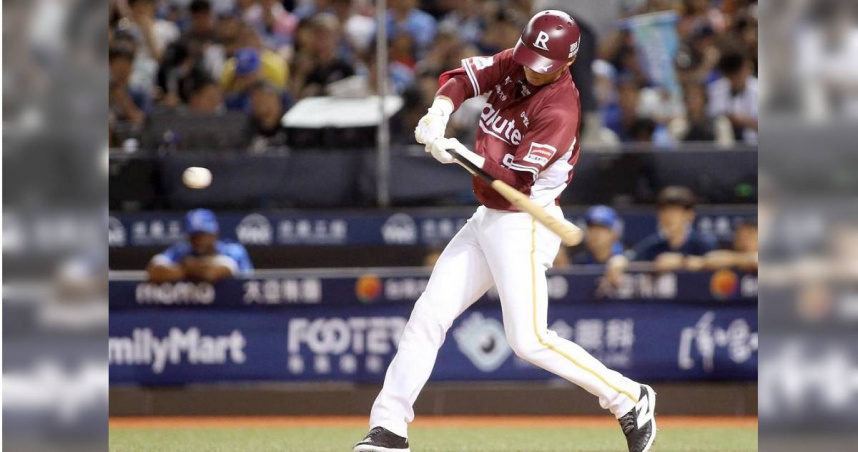 樂天桃猿陳晨威14日對富邦悍將5支0，連續安打場次停留在33場。（圖／中國時報范揚光攝）