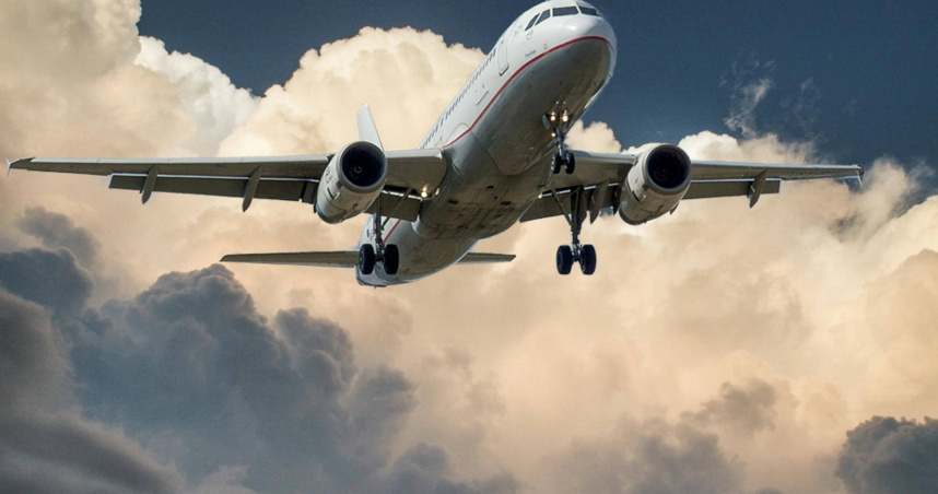 6月29日印度航空AI357航班又傳出事,自東京羽田機場飛往德里途中,因機艙溫度異常升高,決定改降加爾各答國際機場