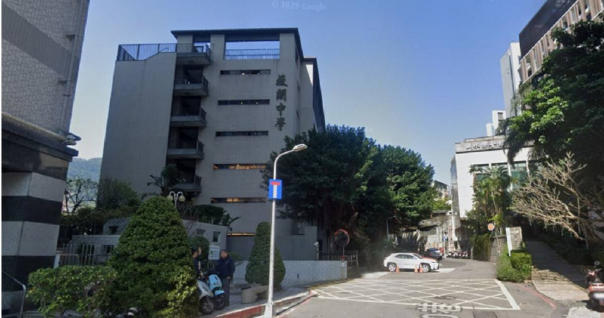 近日，在網路社群平台流傳「薇閣中學5男2女共7名學生涉不當行為」的說法，薇閣中學今（9）日公開發表聲明澄清。（圖／翻攝Google Map）