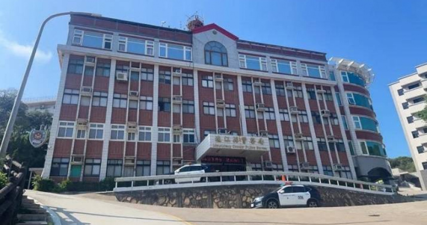 連江縣警局成立專案小組追查連續竊案，犯嫌落網後日前遭檢方依加重竊盜罪起訴。（圖／翻攝畫面）