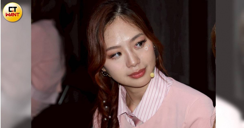 女團L.C.G.勵齊女孩成員惟婷嘴晚正好身在中山站一帶，親眼目擊現場慘況。（圖／蘇聖倫攝）