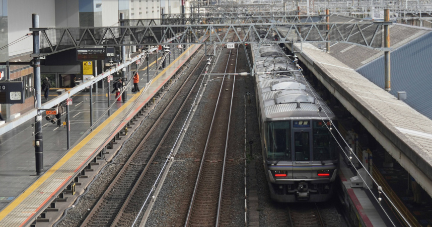 日本JR山手線、京濱東北線停電大亂。（示意圖／unsplash）