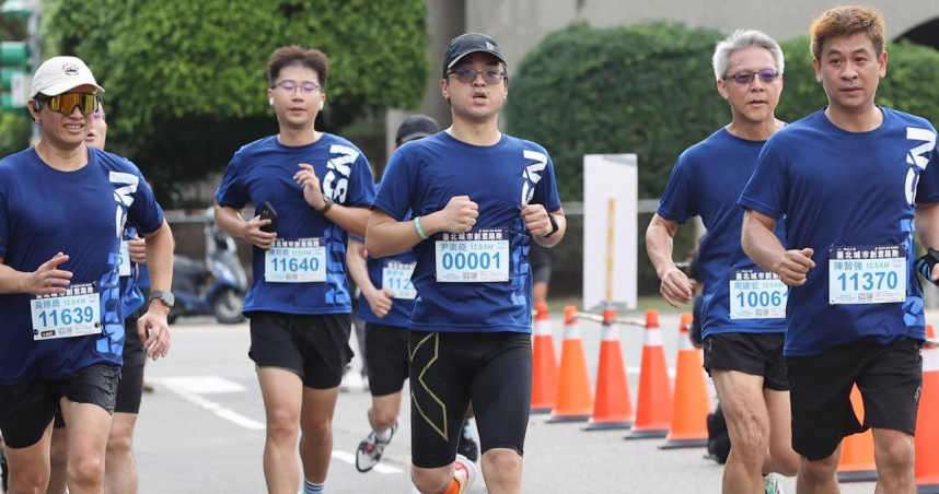 南山人壽今年將首度舉辦半程馬拉松賽事，圖為董事長尹崇堯。（圖／南山人壽提供）