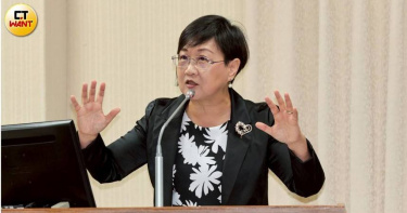 前僑委會委員長徐佳青卸任後，因年度僑務委員會議的歡送及慶生活動再掀爭議。（圖／黃耀徵攝）