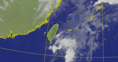 黃蜂颱風今「離台灣最近」 梅雨鋒面接力報到!嚴防連5天劇烈天氣