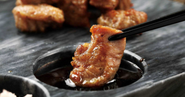 燒肉超有哏3/油花 迴轉吧!燒肉! 迴轉台輕鬆拿