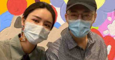閃嫁富二代港星!女模秀名牌包遭嘴「靠老公」 張馨月認了