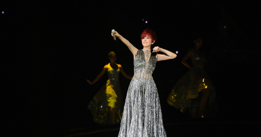 江蕙演唱會宣布在8月13日、8月20日、8月27日於台北小巨蛋加演3場。(圖/寬宏藝術提供)