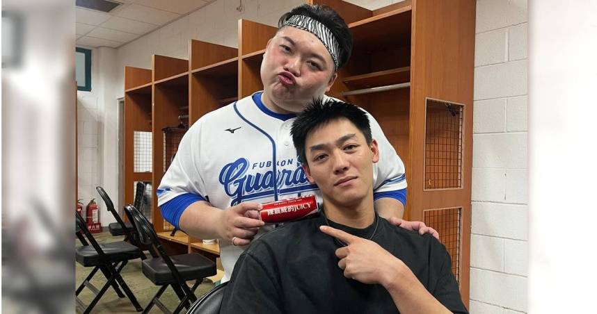 陳晨威和富邦啦啦隊應援團長Juicy合照。（圖／翻攝陳碧珠（Juicy）暨陳晨威官方眷屬Threads，下同）