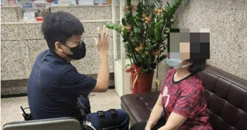 莊婦差點匯百萬買幣幸靠警銀聯手攔詐。（圖 ／翻攝畫面）