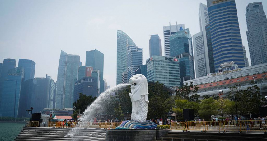 新加坡內政部提交《刑法（雜項修正）法案》，擬加重詐騙犯罪的處罰力度。（示意圖／達志／美聯社）