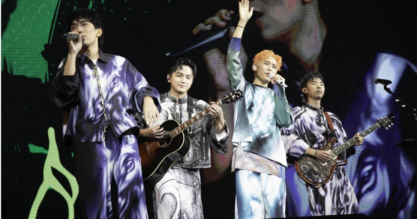 理想混蛋首度在小巨蛋舉辦專場演出。（圖／何樂音樂提供）