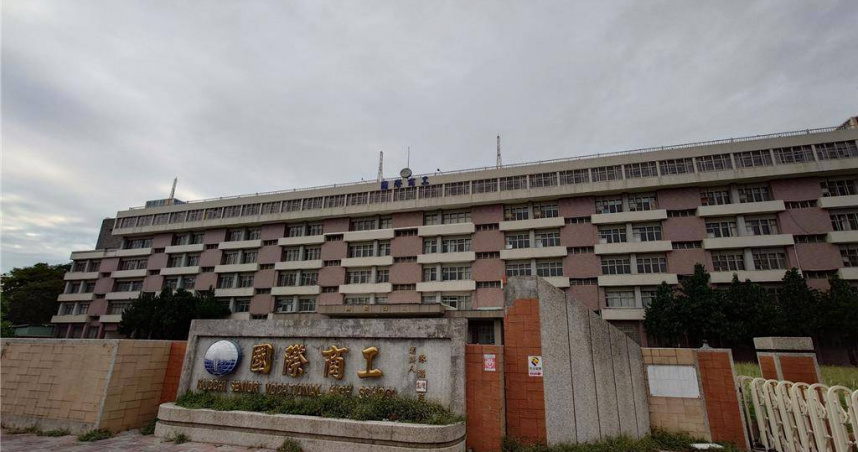 原本佔地近3公頃的國際商工校園，已完成拆除，未來將轉型為捷運聯開區與醫學院預定地。（圖／報系資料照）