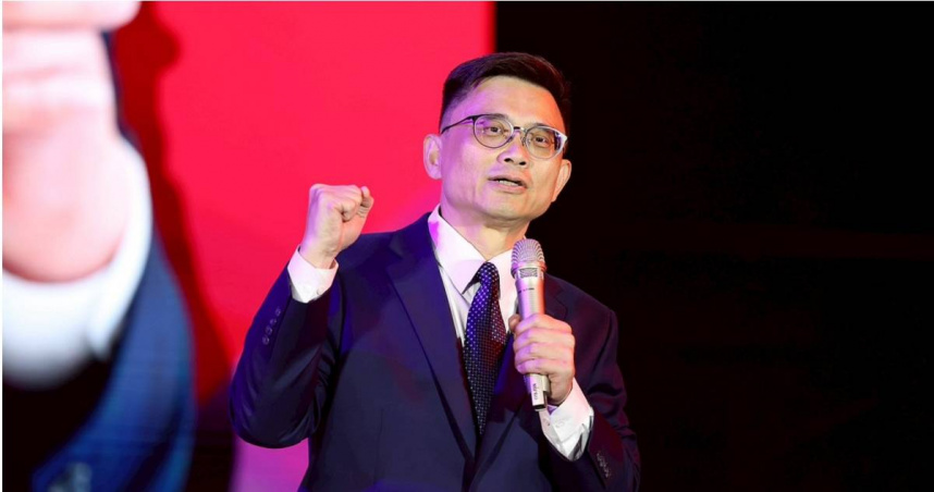 立委賴瑞隆13日稍早表達初選勝出感言，並提出三個優先承諾。（圖/賴瑞隆辦公室提供）