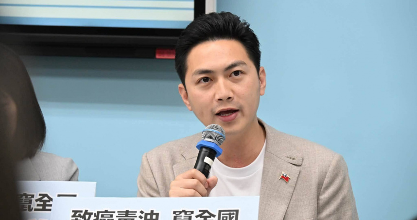 廖偉翔17日表示將推動《食安法》修正草案，圖為廖偉翔參與國民黨記者會照片。（圖／翻攝廖偉翔臉書）
