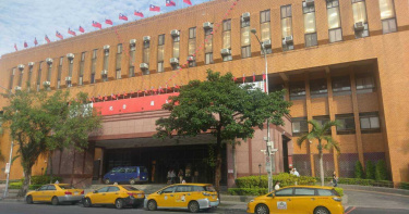 檢調偵辦康友掏空案 盤商黃耀弘裁定收押禁見