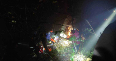 南投山區死亡車禍 6歲女童拋飛車外剛被尋獲