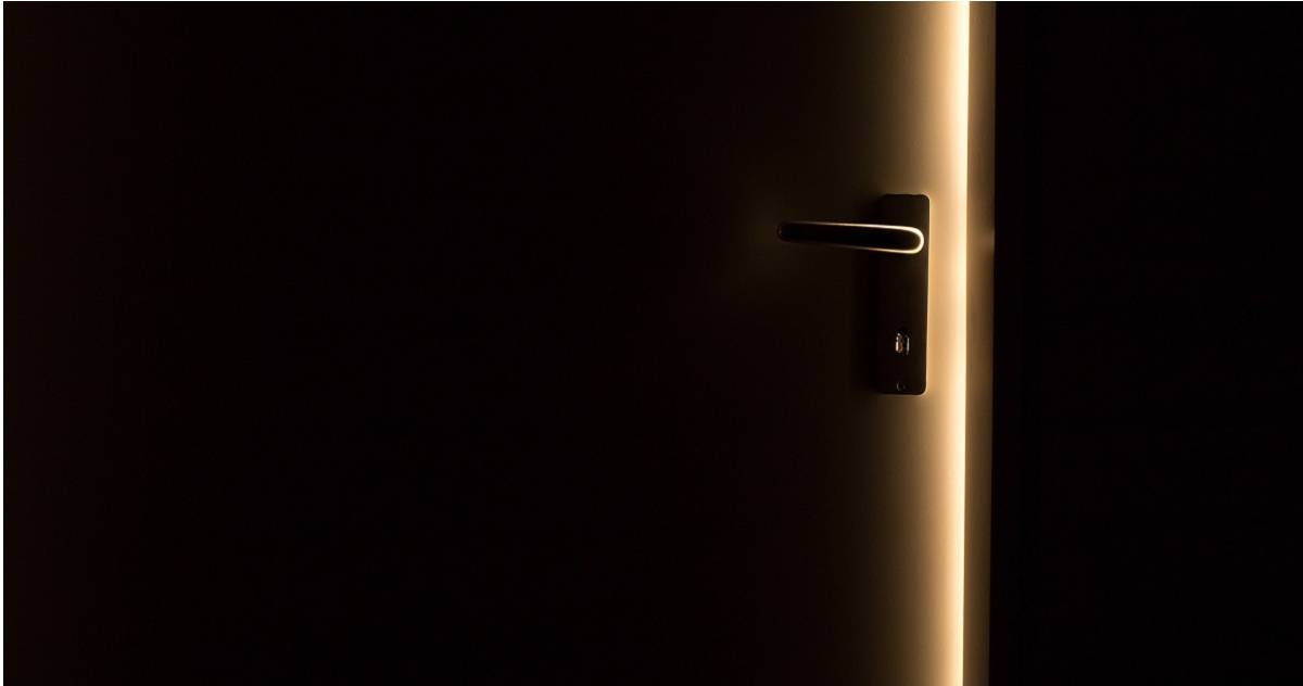 Unexplained Nocturnal Phenomenon Haunts Batu Pahat District, Malaysia