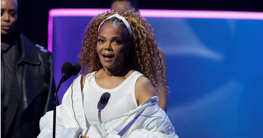 珍娜傑克森拿下本屆全美音樂獎的「Icon Award」。（圖／路透）