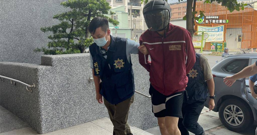 屏東男子許濸雄在前年10月縱火刺青店，導致老闆夫妻倆死亡，去年遭法官判處無期徒刑，至於民事賠償部分，法官判許應賠黃姓老闆雙親共1173萬3655元，可上訴。（圖／中國時報謝佳潾攝）