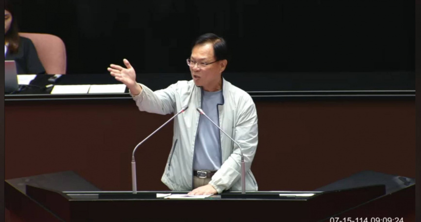 民眾黨立院黨團副總召張啓楷15日批評，如此嚴重的災情，總統、閣揆及各部會首長不在災區，民進黨和綠媒還蓋牌、封鎖災情。（圖／張啓楷辦公室提供）