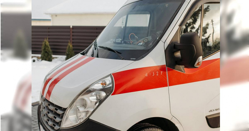 台南安平區漁人碼頭凌晨有女子墜海，送醫搶救中。（示意圖／Pexels）