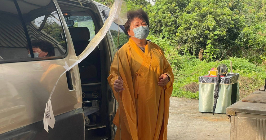 許姓男子因遇詐而走上絕路，陳屍自家果園，其遺骨則在失聯14個月後被發現。（圖／翻攝張雪如臉書）