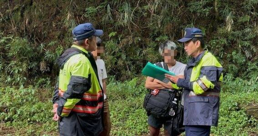 遊客鐵道探險變「罰單之旅」 最高可罰5萬元。（圖 ／翻攝畫面）