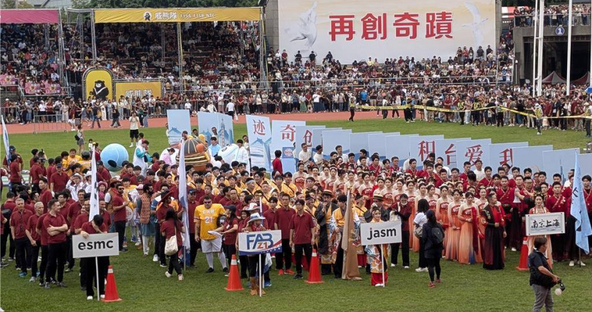 台積電8日舉行運動會，海外廠包括ESMC、亞利桑那州廠、JASM、南京廠、上海場全部到位。（圖／中國時報柳名耕攝）